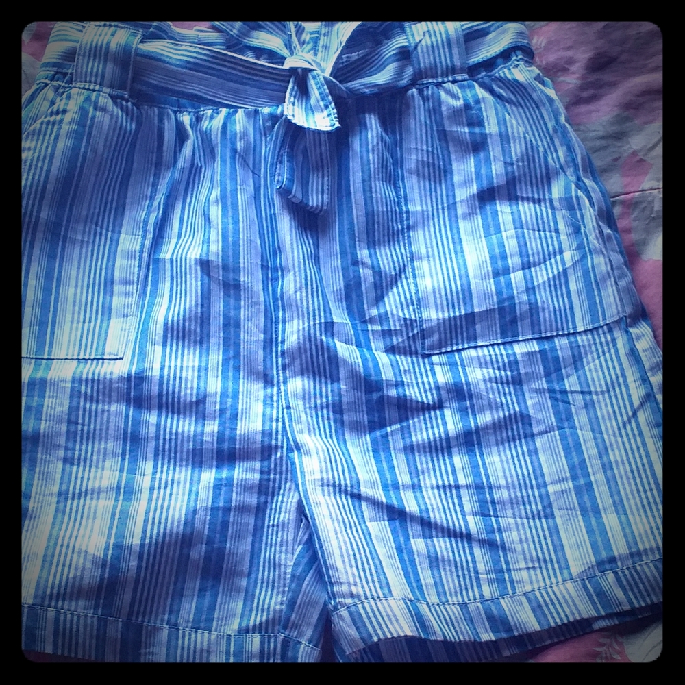 Blue tripped shorts